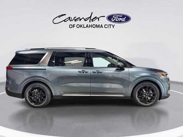 Used 2023 Kia Carnival SX FWD image 9