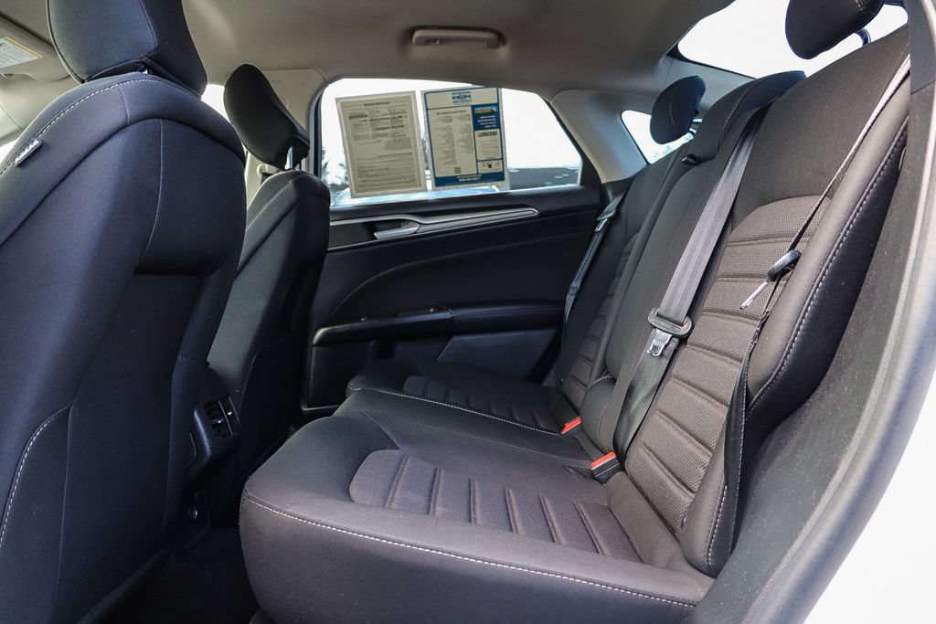Certified 2020 Ford Fusion SE AWD/4WD image 21