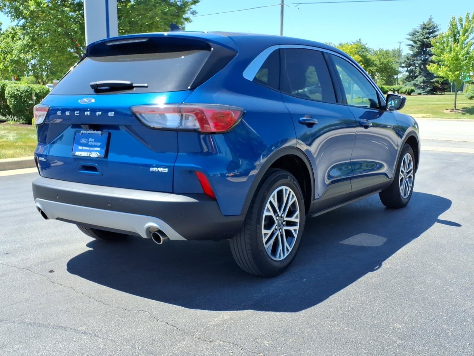 Certified 2022 Ford Escape SEL AWD/4WD image 9