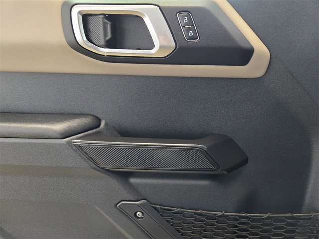 Certified 2024 Ford Bronco Wildtrak image 24