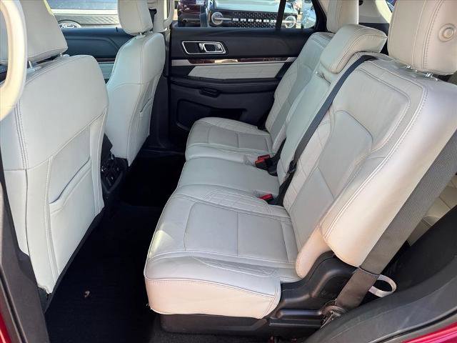 Certified 2018 Ford Explorer Platinum image 9