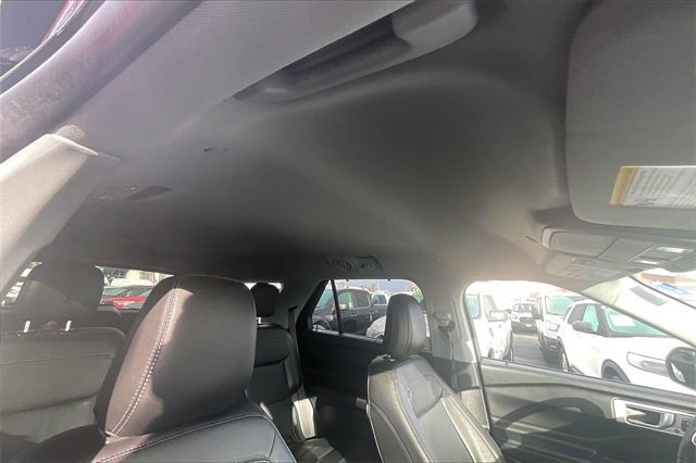 Certified 2022 Ford Explorer Limited w/ Hybrid Equipment Group 310A image 21