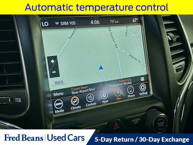 Used 2018 Jeep Grand Cherokee Altitude AWD/4WD image 17