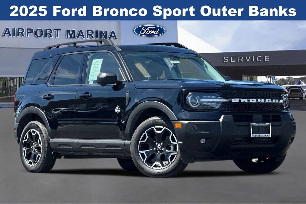 Certified 2025 Ford Bronco Sport Outer Banks w/ Outer Banks Tech Package+ AWD/4WD image 2
