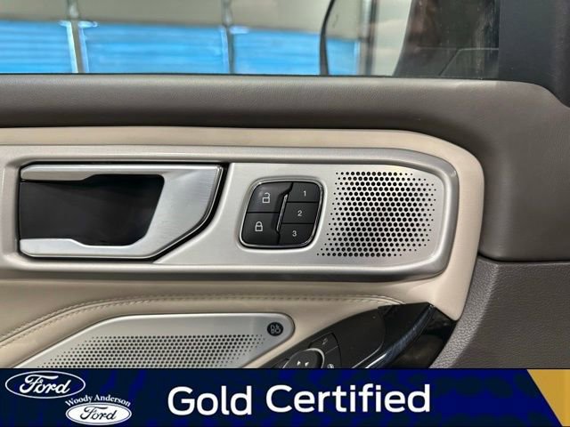 Certified 2022 Ford Explorer Platinum w/ Equipment Group 601A image 24