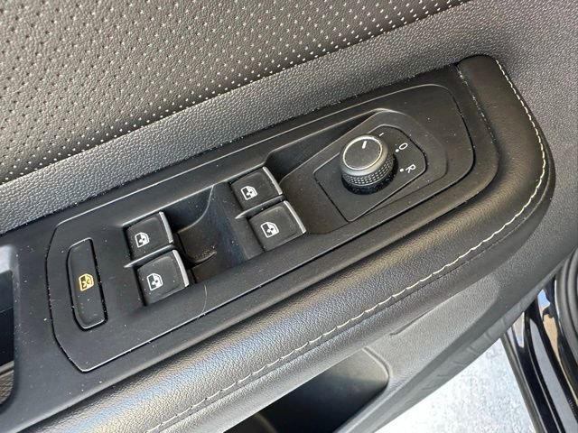 Used 2024 Volkswagen Atlas SE FWD image 26