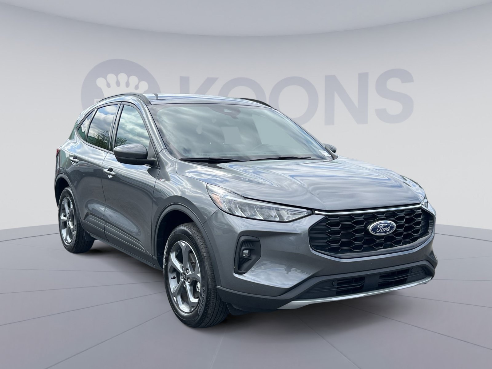 Certified 2025 Ford Escape ST-Line Select AWD/4WD image 18
