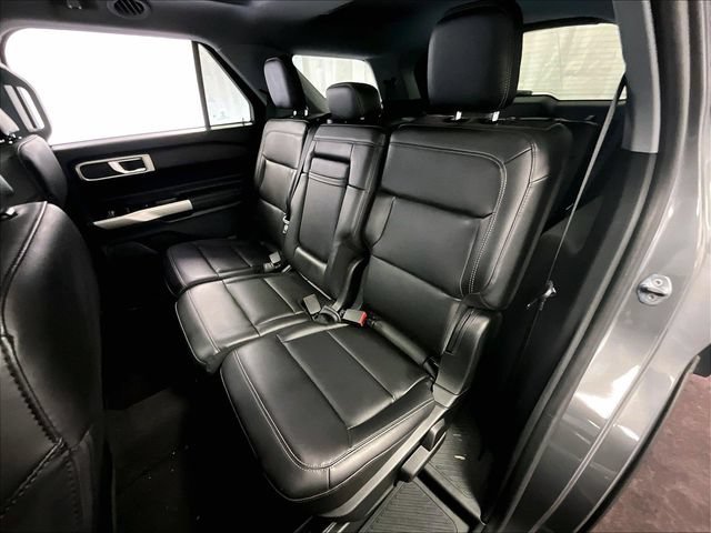 Certified 2023 Ford Explorer XLT w/ Equipment Group 202A AWD/4WD image 25