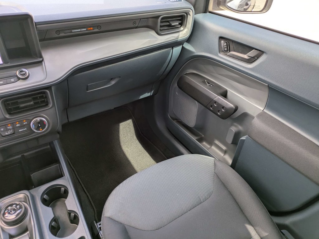 Certified 2024 Ford Maverick XL FWD image 17