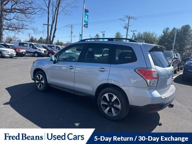 Used 2017 Subaru Forester 2.5i Premium image 3