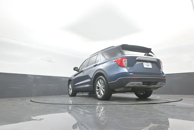 Certified 2020 Ford Explorer XLT w/ Equipment Group 202A image 29
