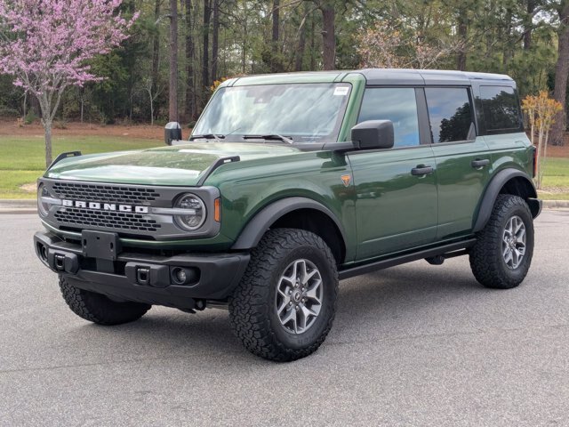 Certified 2025 Ford Bronco Badlands AWD/4WD image 8