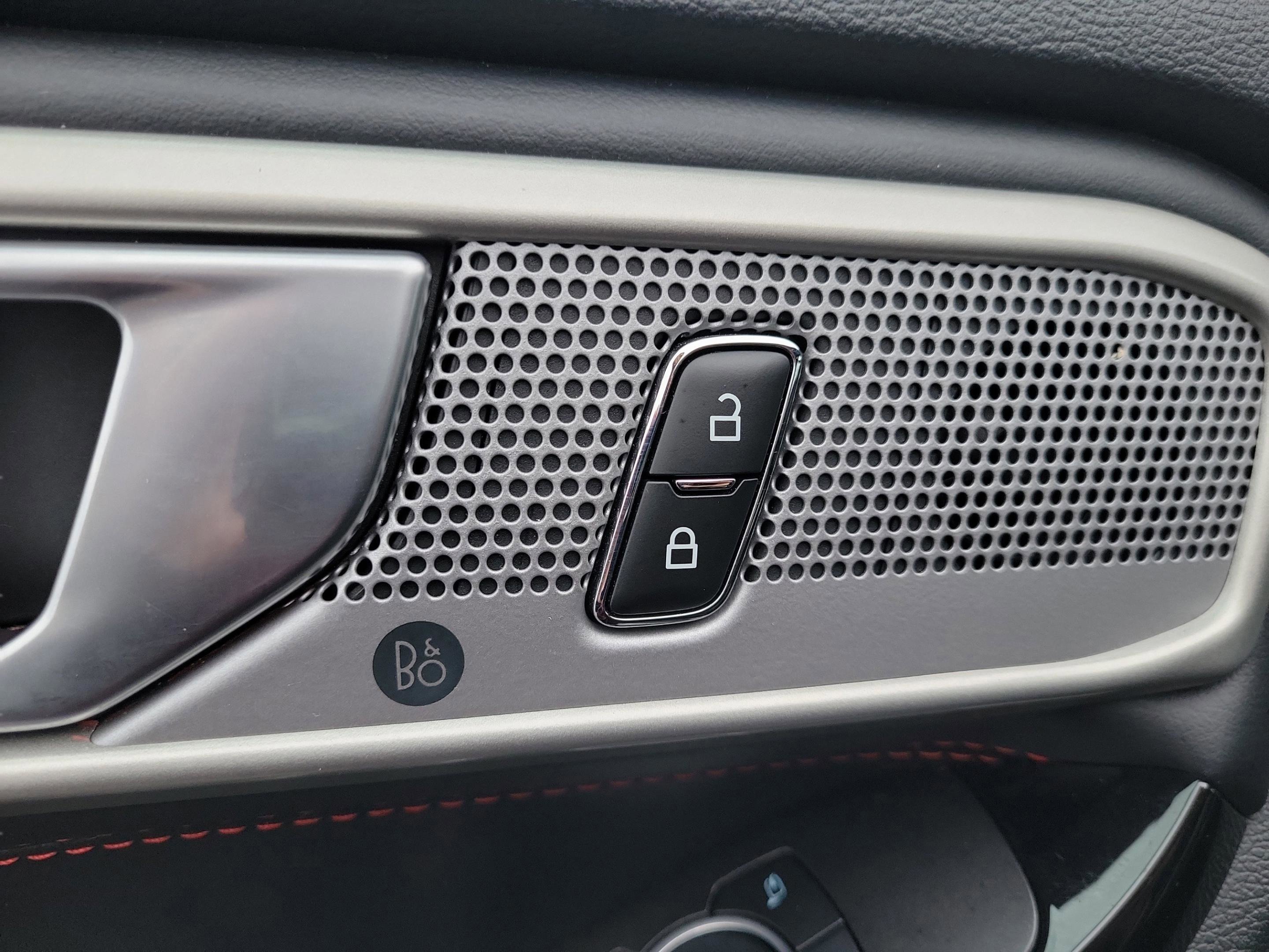 Certified 2023 Ford Explorer ST-Line w/ Class IV Trailer Tow Package image 26