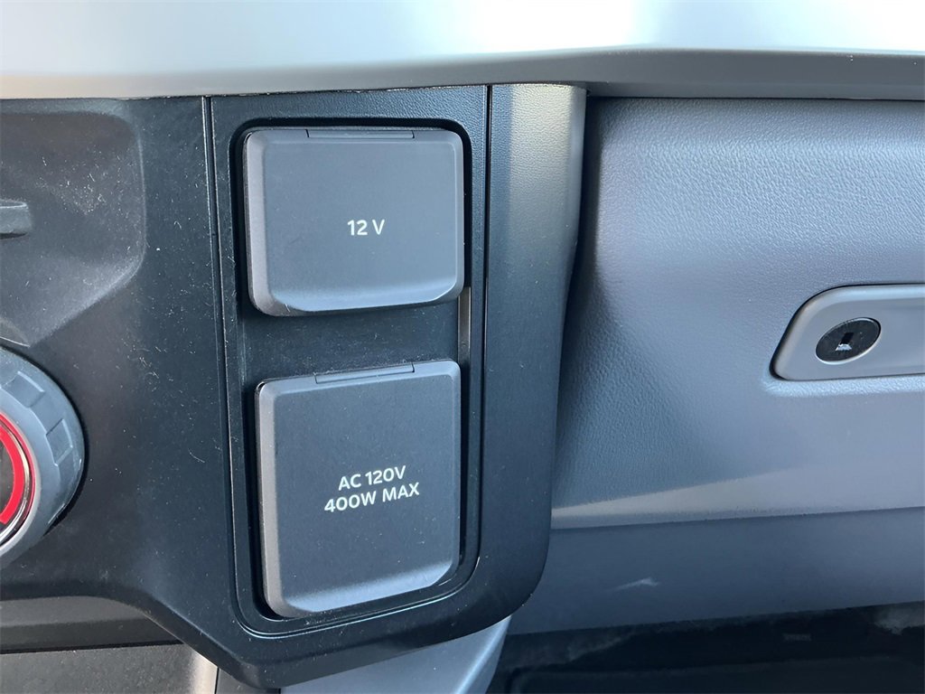 Certified 2025 Ford F250 XLT w/ FX4 Off-Road Package image 30