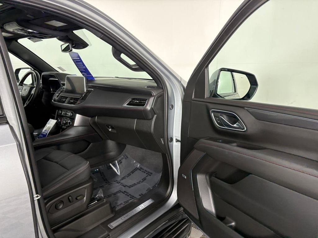 Used 2024 Chevrolet Tahoe RST w/ Luxury Package image 40