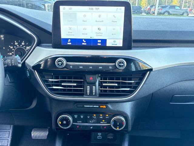 Certified 2022 Ford Escape SE w/ Cold Weather Package image 23