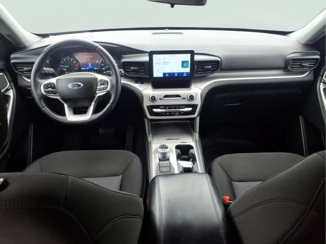 Certified 2024 Ford Explorer XLT AWD/4WD image 11