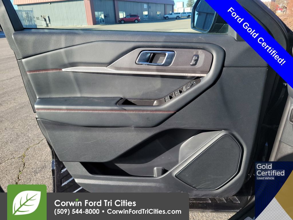 Certified 2025 Ford Explorer ST-Line AWD/4WD image 22