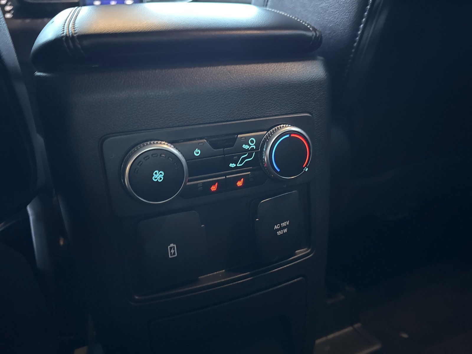 Certified 2024 Ford Explorer Limited w/ Limited Technology Package image 42