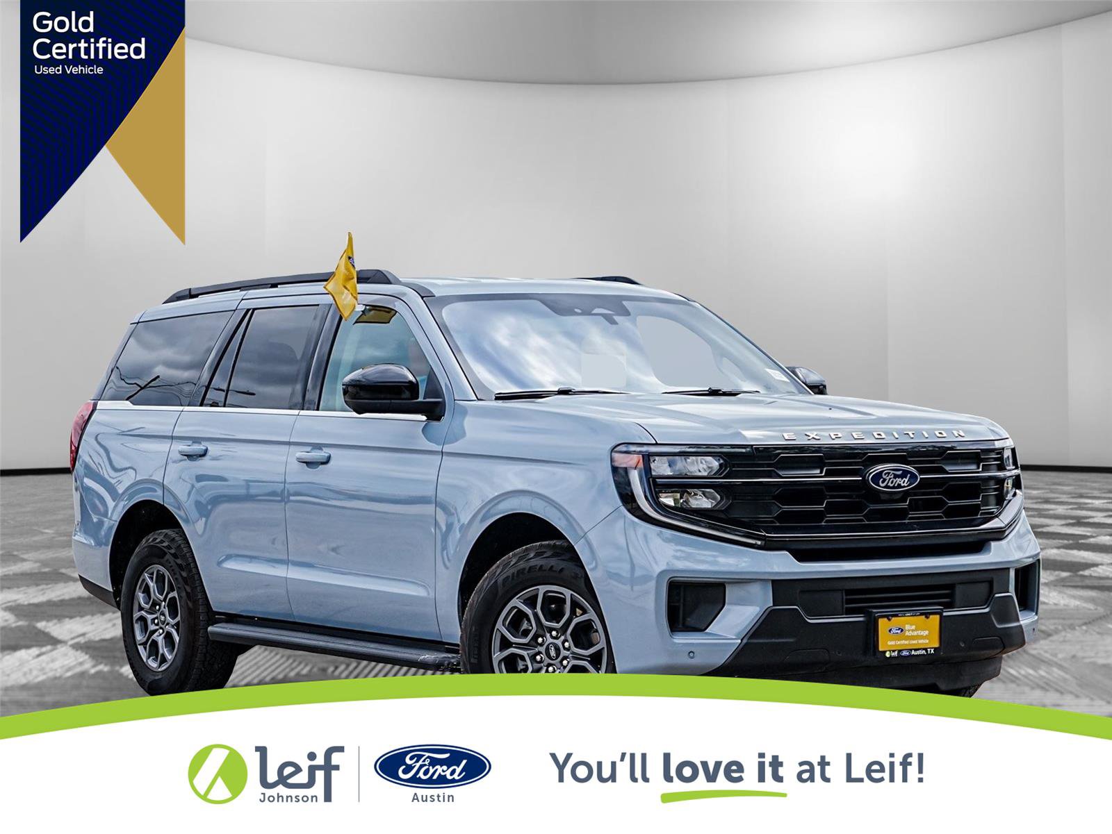 Certified 2025 Ford Expedition Active RWD image 1