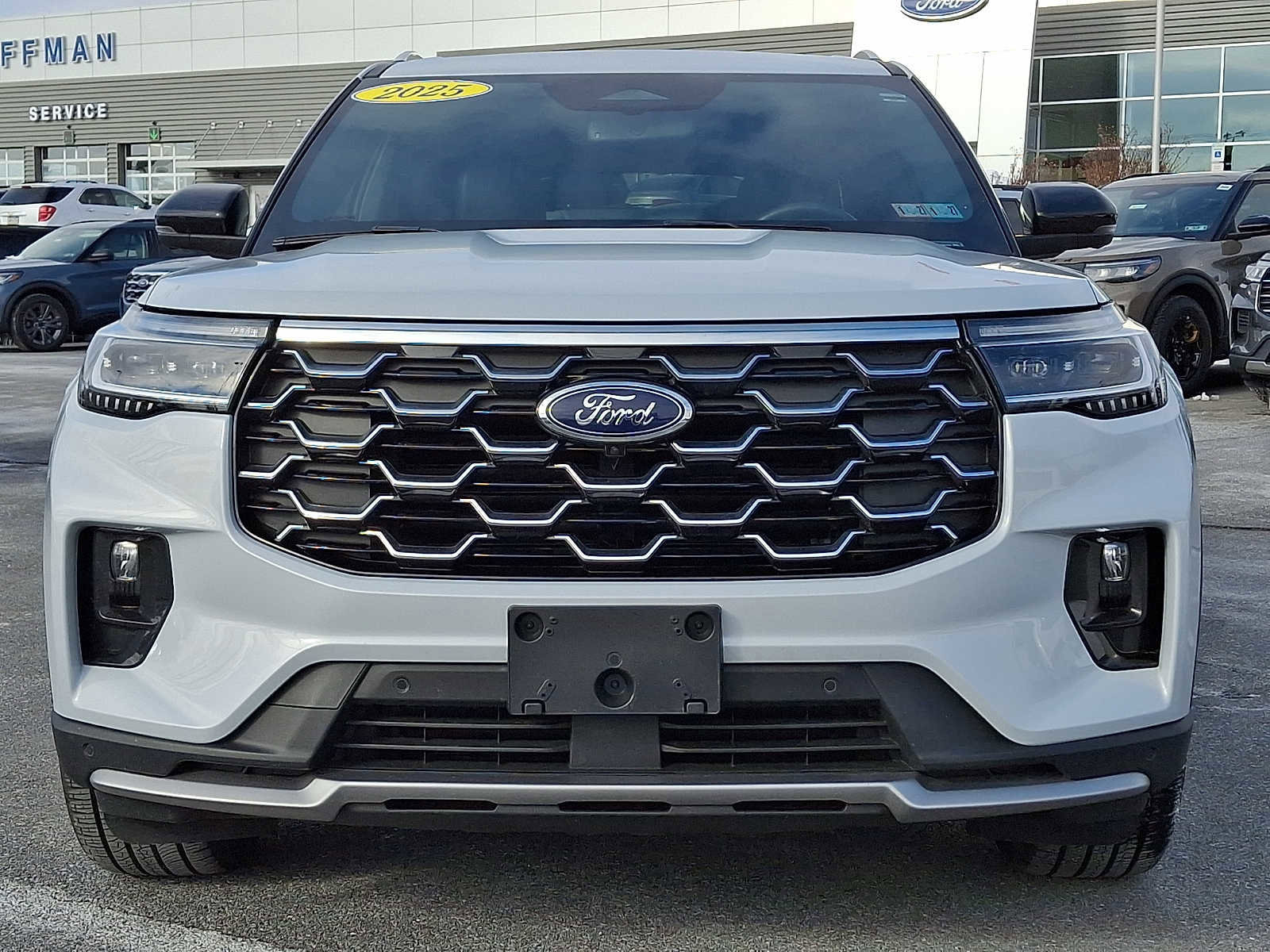 Certified 2025 Ford Explorer Platinum w/ LUX Leather Package image 7