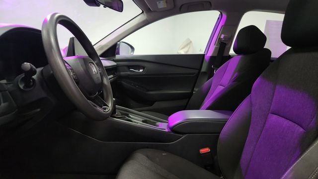 Used 2025 Honda Accord SE image 9