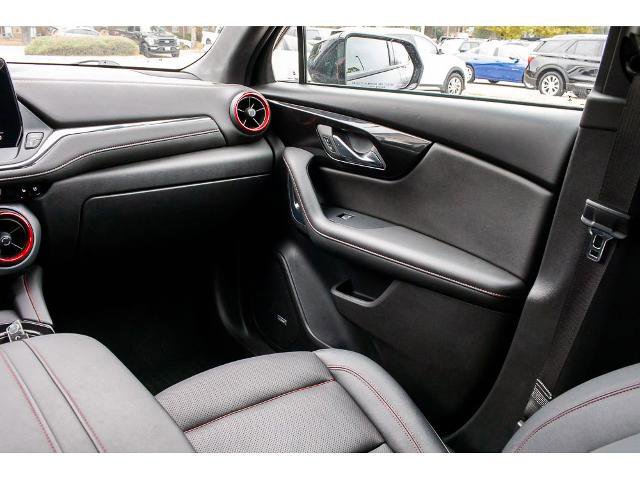 Used 2024 Chevrolet Blazer RS w/ Enhanced Convenience Package image 15