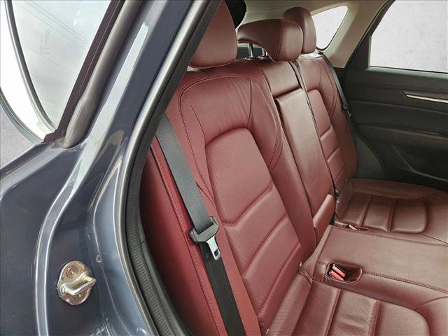 Used 2023 MAZDA CX-5 Carbon Edition image 17