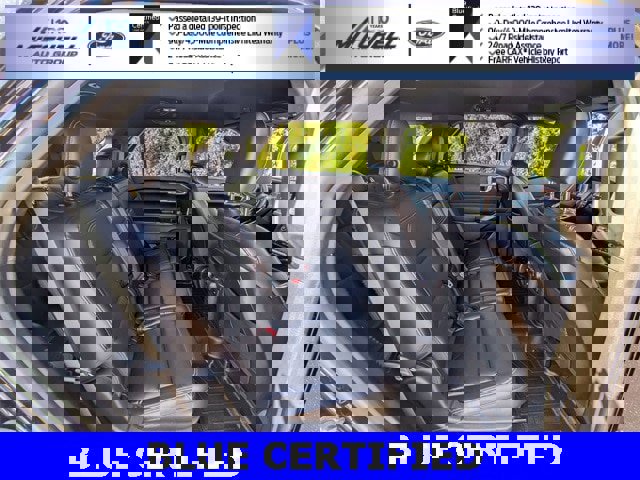 Certified 2020 Ford Explorer XLT w/ Equipment Group 202A image 33