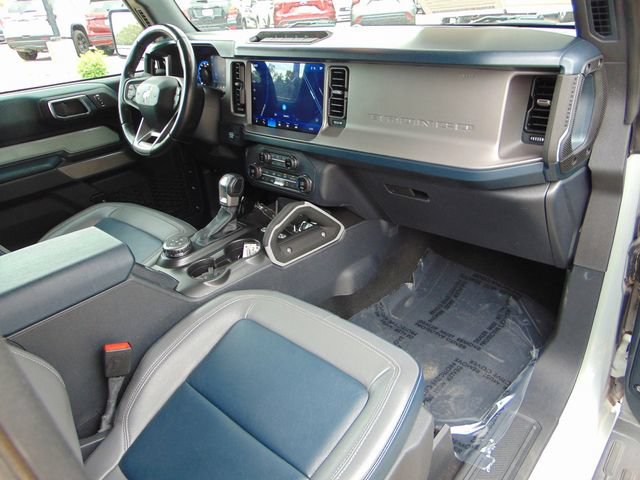 Certified 2023 Ford Bronco Outer Banks w/ Sasquatch Package AWD/4WD image 24