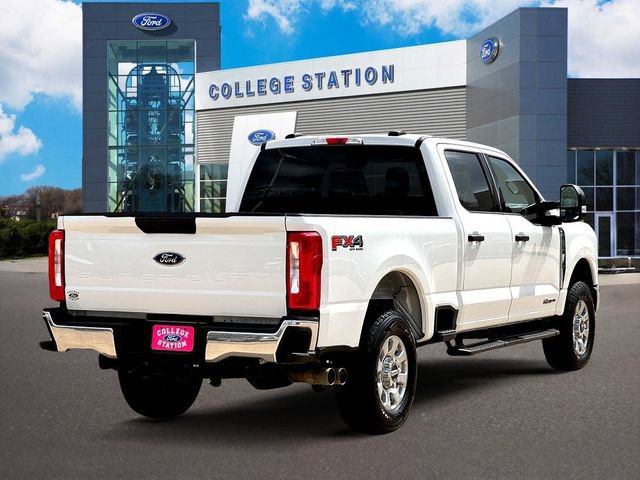 Certified 2024 Ford F250 XLT w/ FX4 Off-Road Package image 3