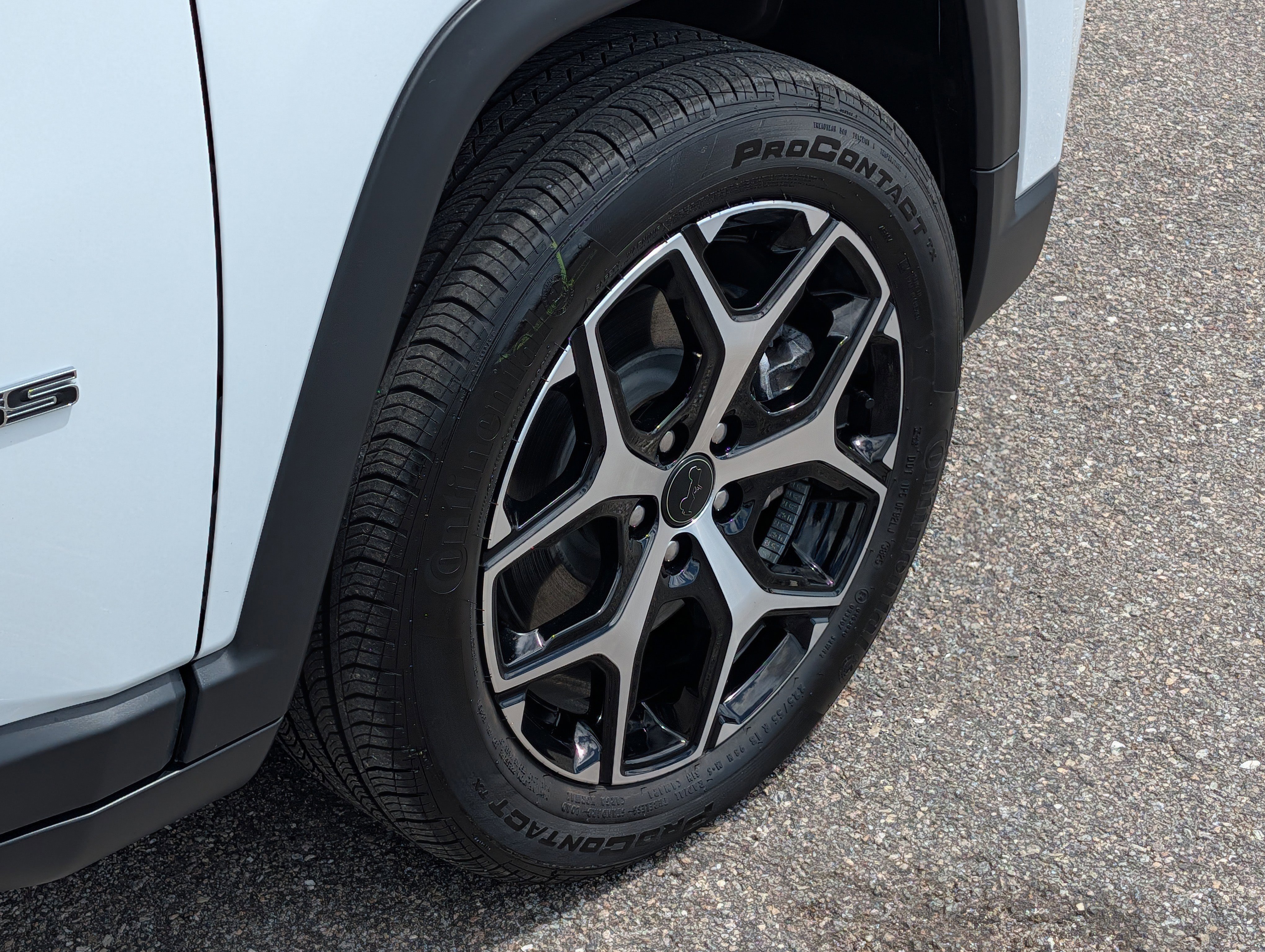 Used 2026 Jeep Compass Limited image 13