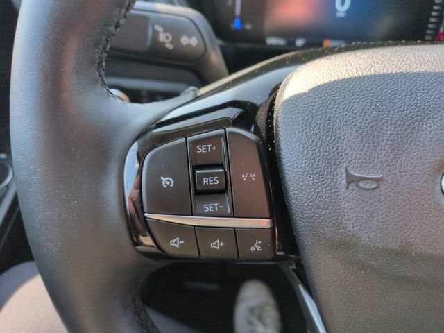 Certified 2024 Ford Escape Active AWD/4WD image 32