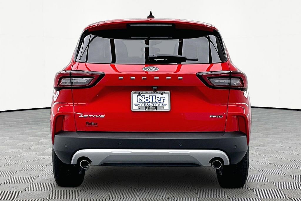 Certified 2024 Ford Escape Active w/ Tech Pack #2 AWD/4WD image 4
