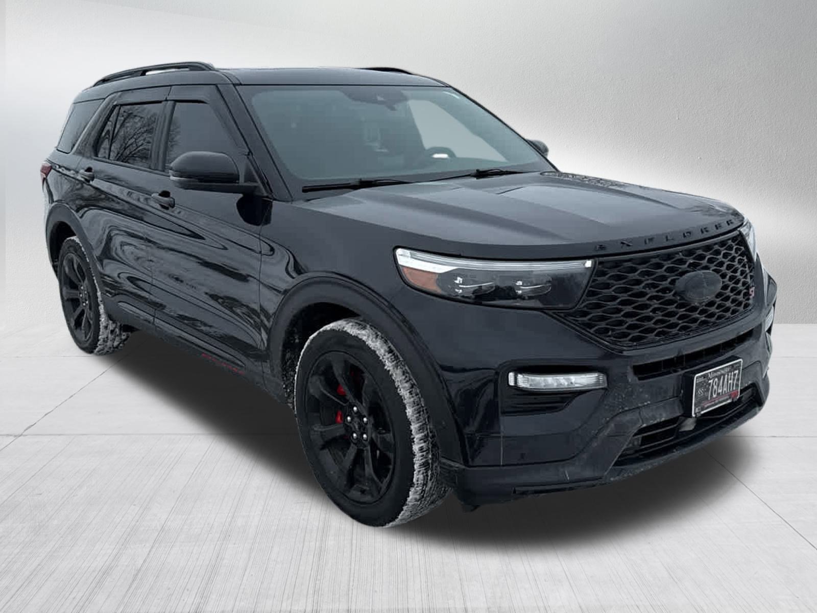 Certified 2020 Ford Explorer ST w/ ST High-Performance Pack image 2
