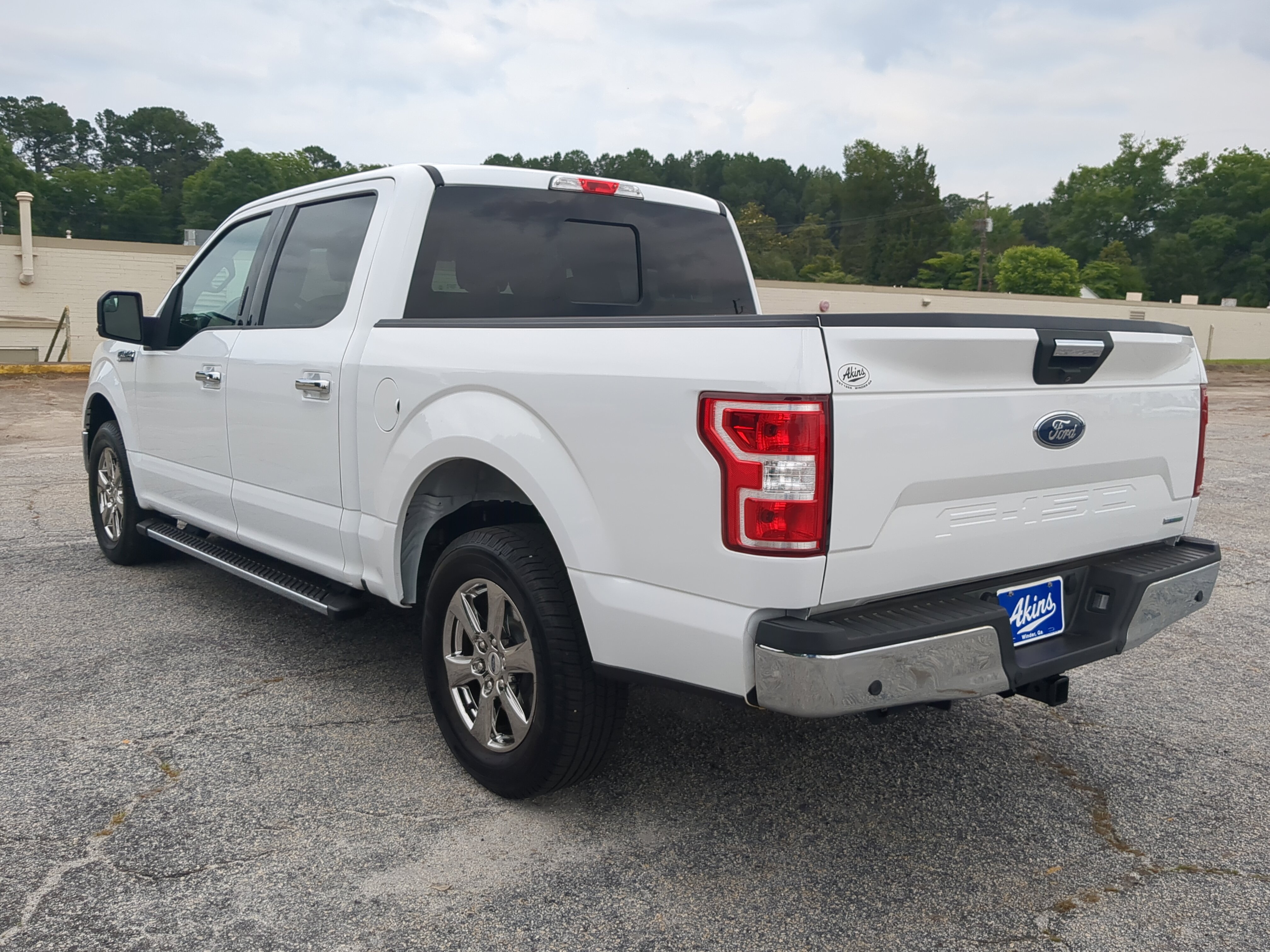 Certified 2020 Ford F150 XLT w/ Equipment Group 302A Luxury RWD image 5
