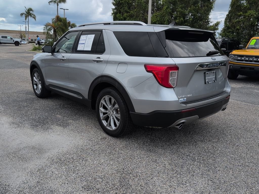 Certified 2023 Ford Explorer Limited w/ Equipment Group 301A image 5