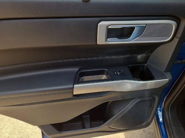 Certified 2023 Ford Explorer Limited RWD image 16