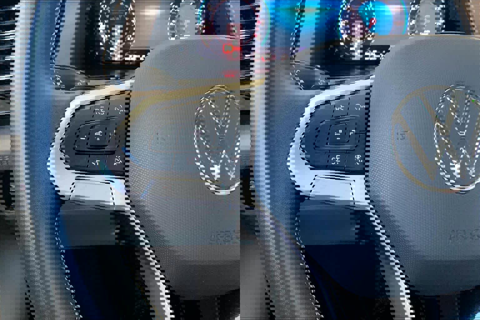 Used 2024 Volkswagen Atlas SE FWD image 23