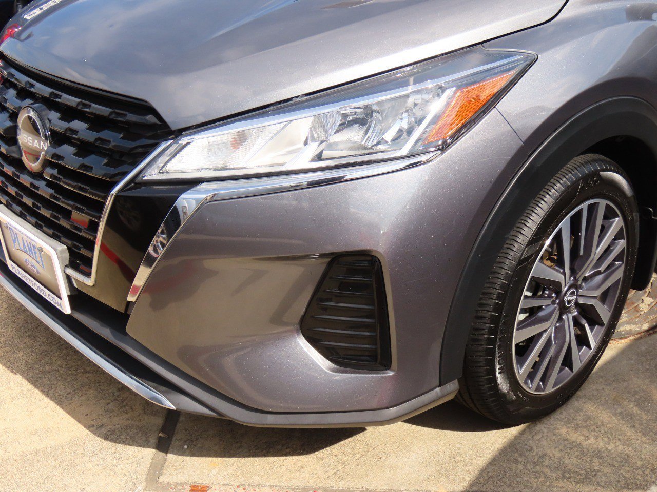 Used 2022 Nissan Kicks SV w/ Interior Electronics Package image 6