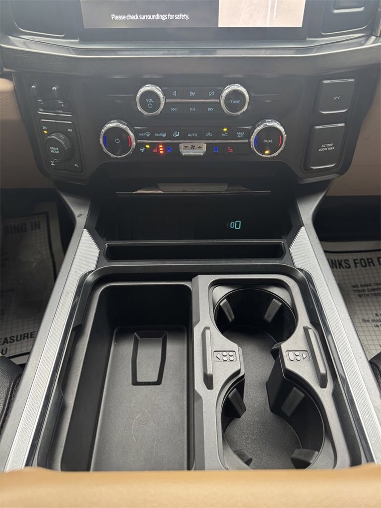 Certified 2023 Ford F250 Lariat w/ Chrome Package image 15