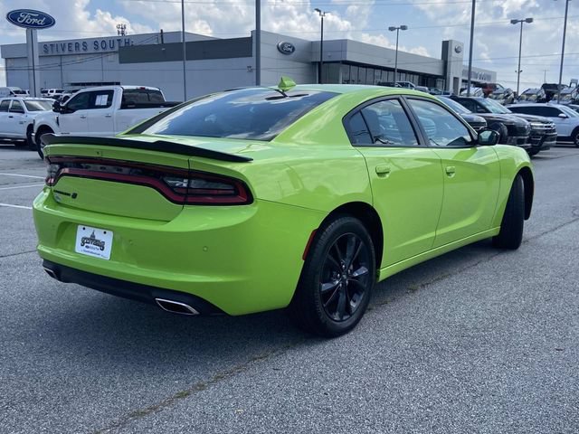Used 2023 Dodge Charger SXT w/ Blacktop Package AWD/4WD image 3