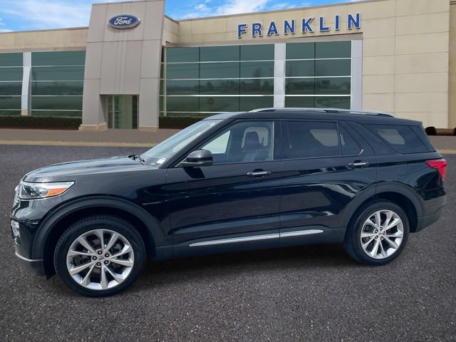 Certified 2023 Ford Explorer Platinum w/ Technology Package AWD/4WD image 6