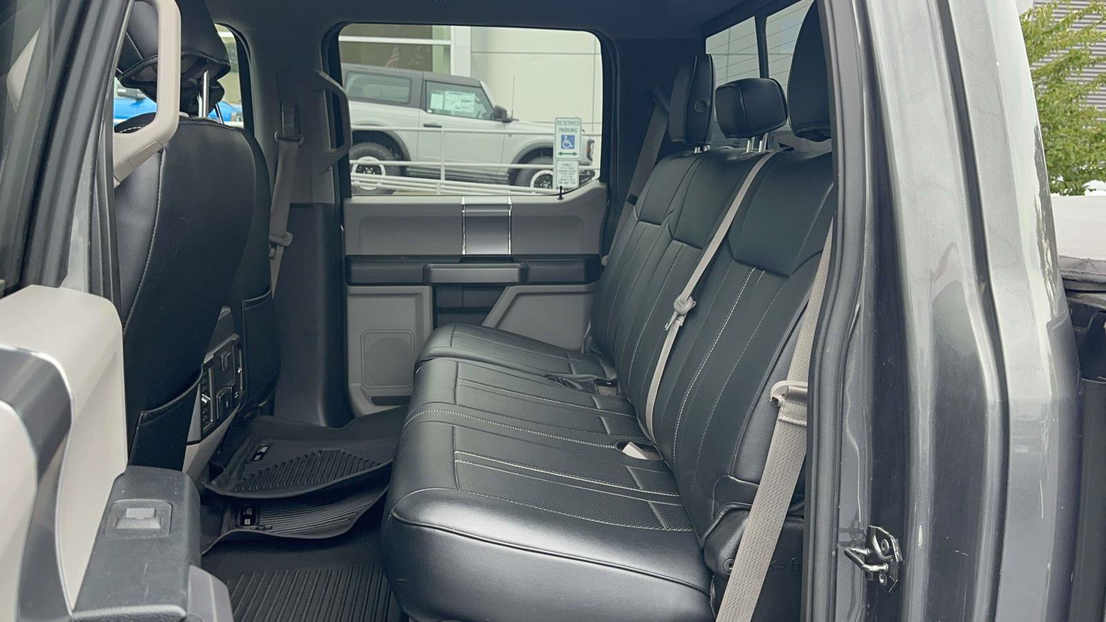 Certified 2019 Ford F250 XLT w/ XLT Premium Package AWD/4WD image 14