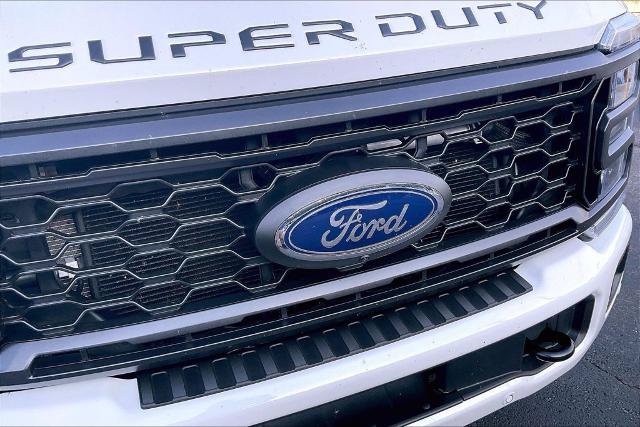 Certified 2023 Ford F250 Lariat w/ Lariat Ultimate Package AWD/4WD image 5