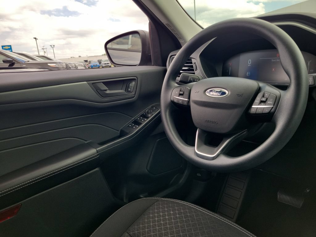 Certified 2025 Ford Escape Active AWD/4WD image 13