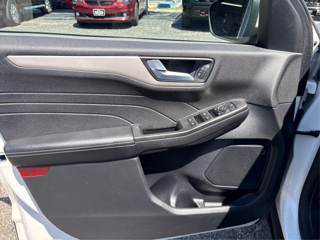 Certified 2022 Ford Escape SEL AWD/4WD image 18