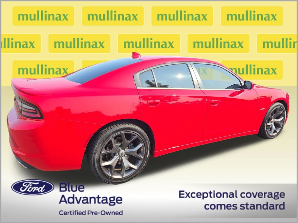 Used 2018 Dodge Charger R/T w/ Plus Group RWD image 3