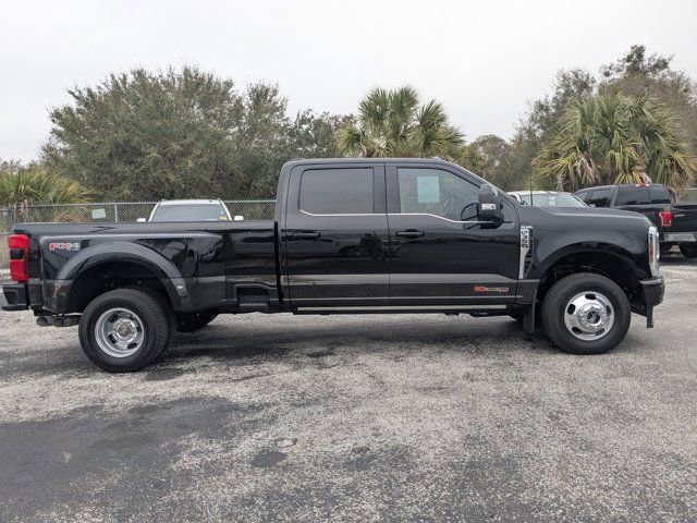 Certified 2025 Ford F350 King Ranch image 6