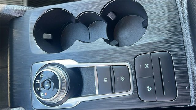 Certified 2022 Ford Escape SE w/ Cold Weather Package image 28